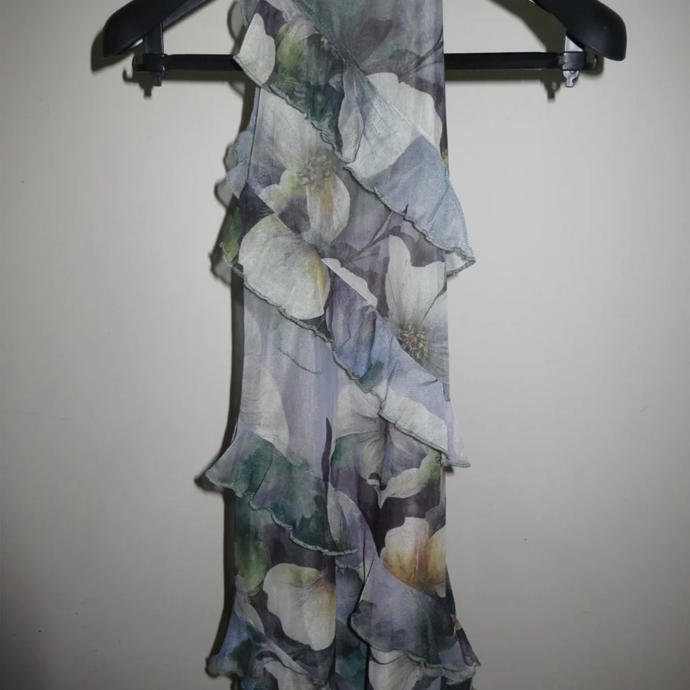 Floral Ruffle Halter Mini Dress - Picture 2 of 4